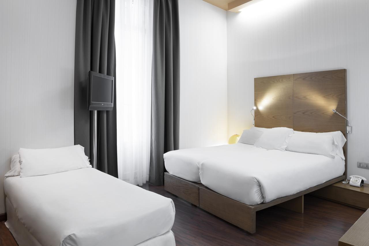 Petit Palace Plaza Malaga Luaran gambar